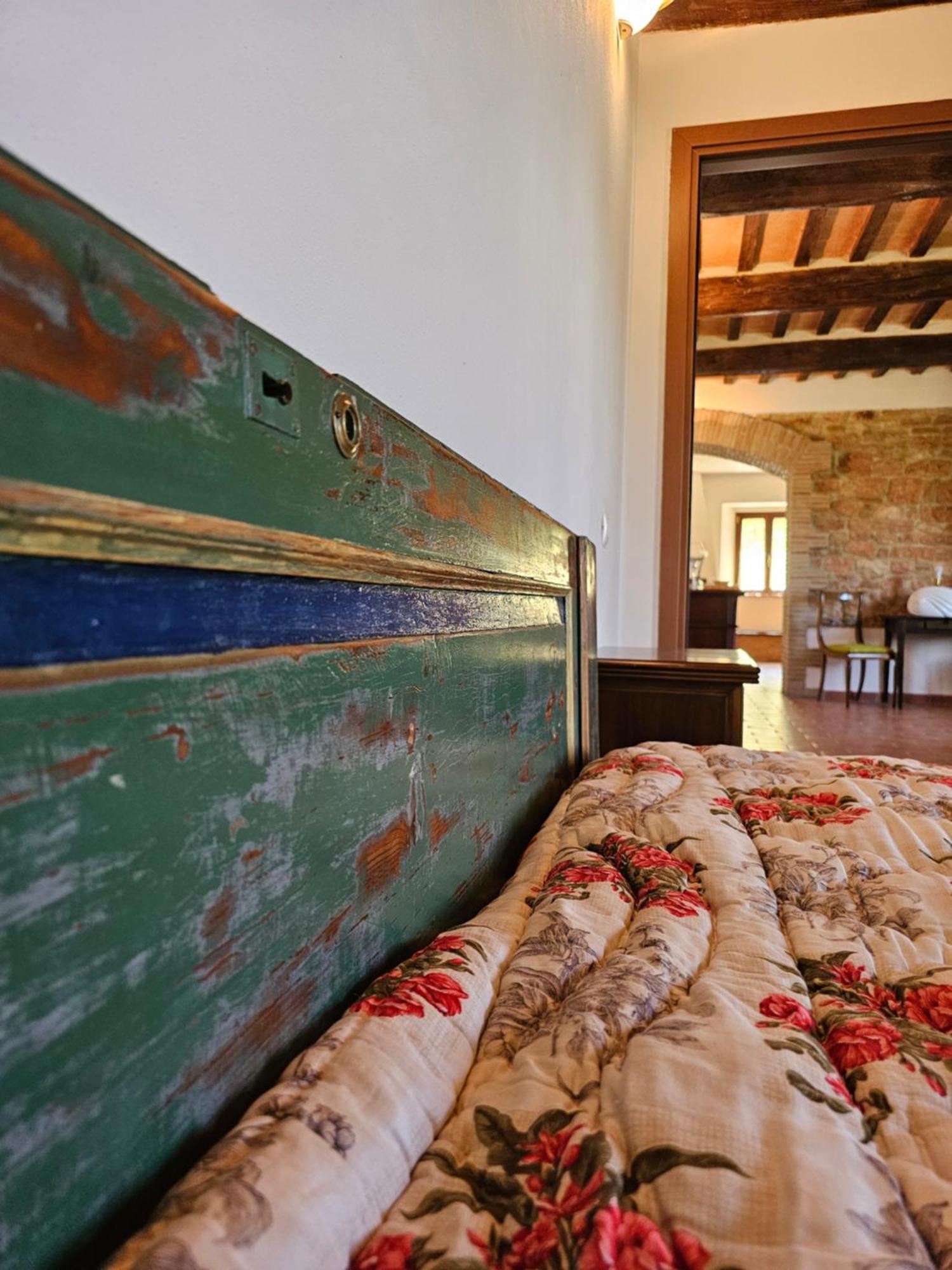 La Rosa Dei Venti - Country House Fossato di Vico エクステリア 写真