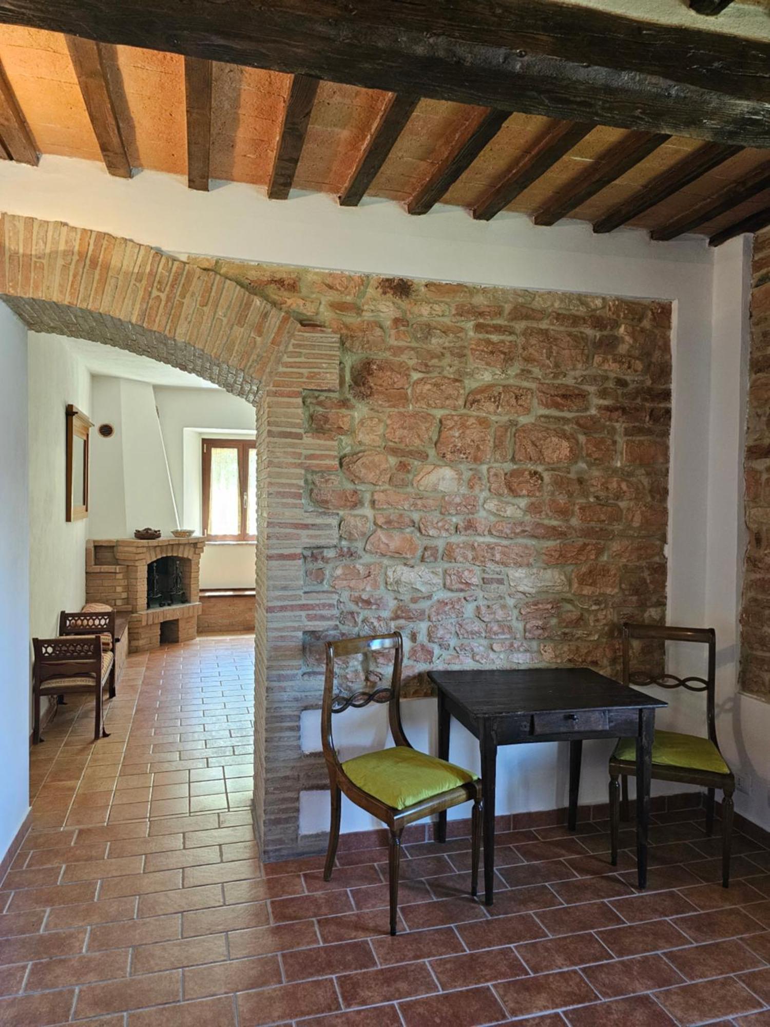 La Rosa Dei Venti - Country House Fossato di Vico エクステリア 写真